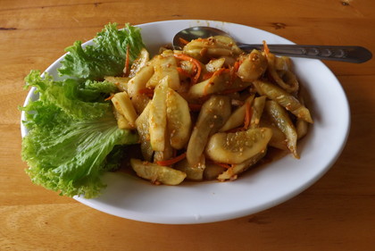 云南涼拌黄瓜（キュウリの和え物）